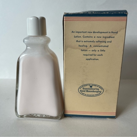 Vintage 1951 Avon Hand Lotion Glass Bottle Collectible ~RARE! - Picture 2 of 5
